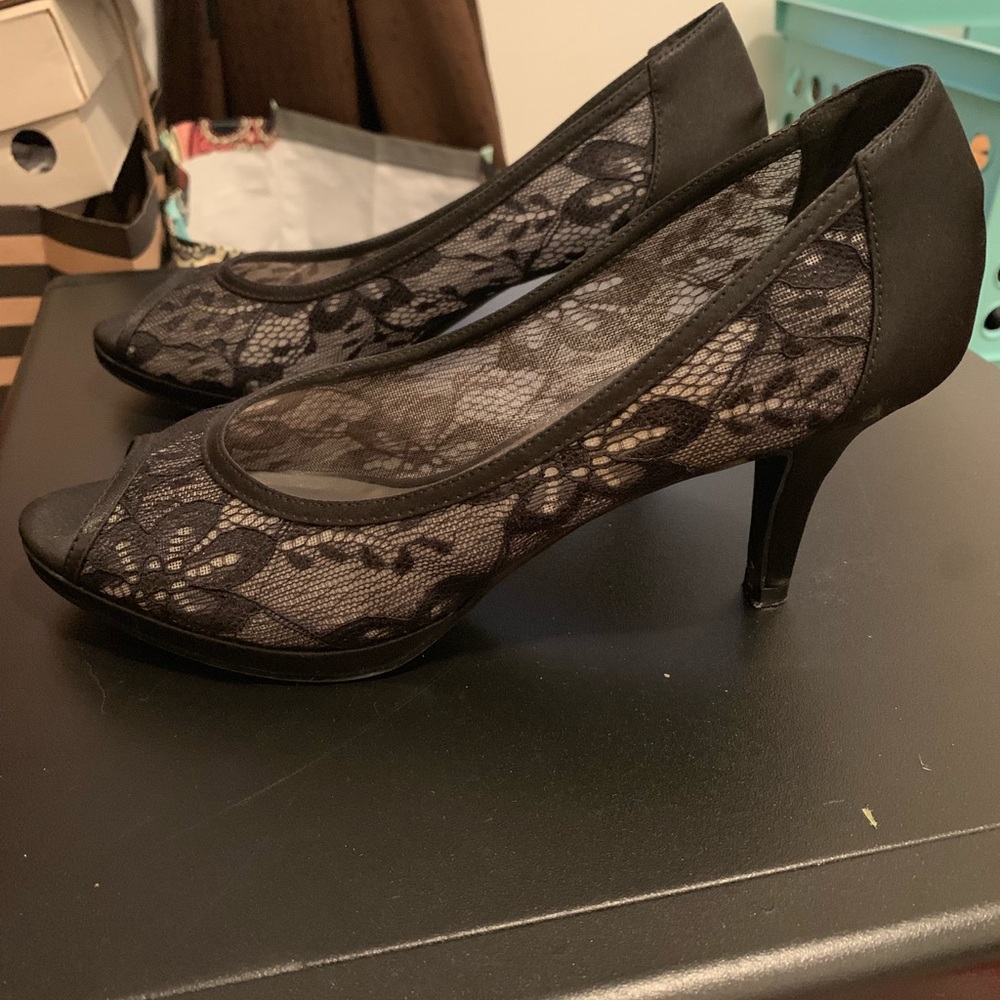 Black heels